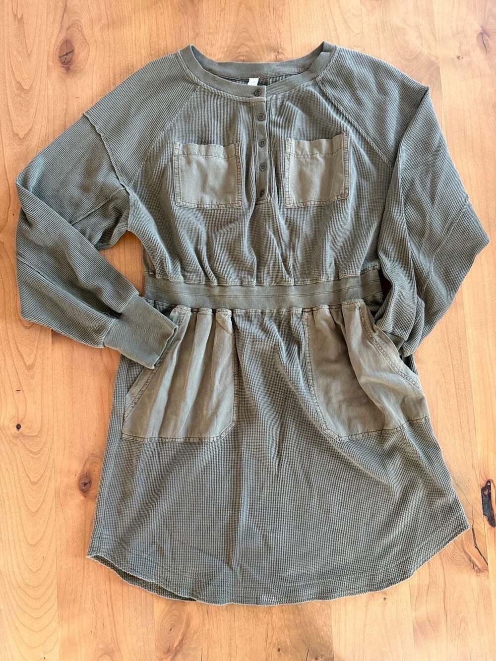 Women's Olive Green Mini Dress with Front Pockets